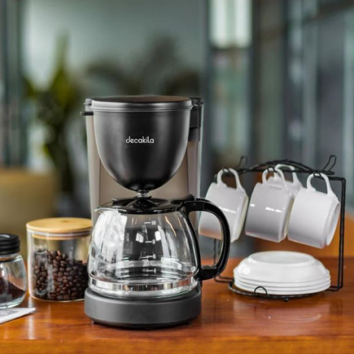 Cafetera 10 Tazas 750W. Filtro De Nylon Permanente