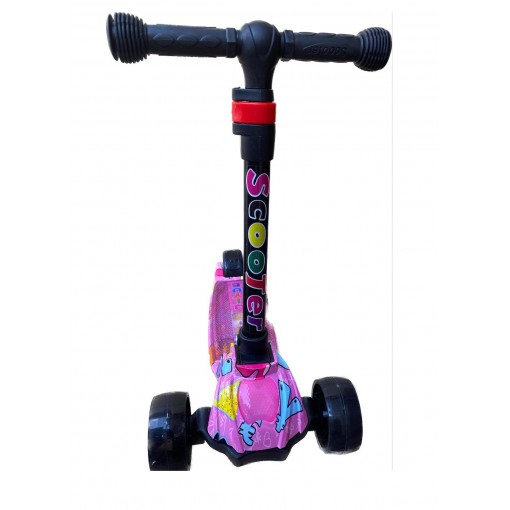 Monopatin y scooter con luces y sonidos.